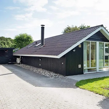4 Person Holiday In Esbjerg V * Hjerting