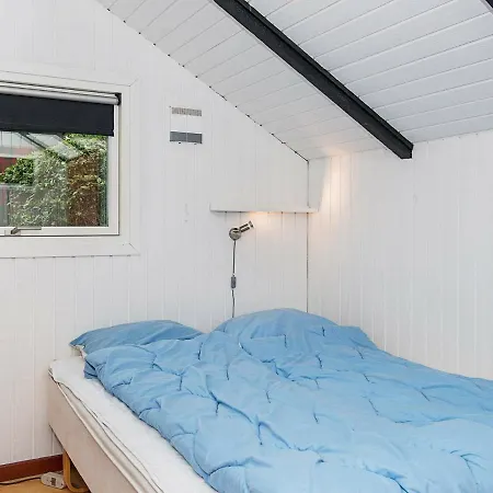 Holiday home 4 Person Holiday In Esbjerg V Hjerting